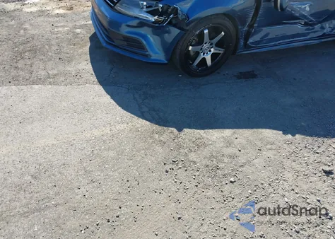 2017 Volkswagen Jetta 1.4T Se z USA, uszkodzony, nr VIN 3VWDB7AJ0HM257273